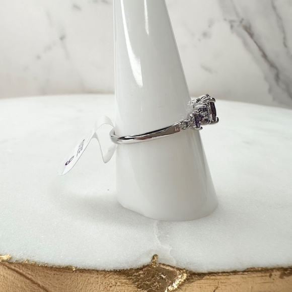 Bomb Party The Evelyn Amethyst Rhodium Plated Ring Size 9 RBP7581 NWT - Picture 3 of 5